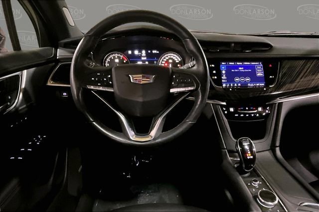 Used 2023 Cadillac XT6 Premium Luxury w/ Technology Package image 19