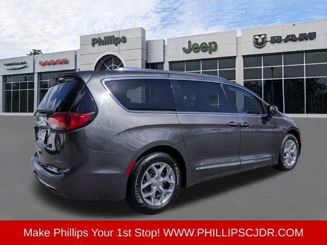 Certified 2019 Chrysler Pacifica Limited FWD image 3
