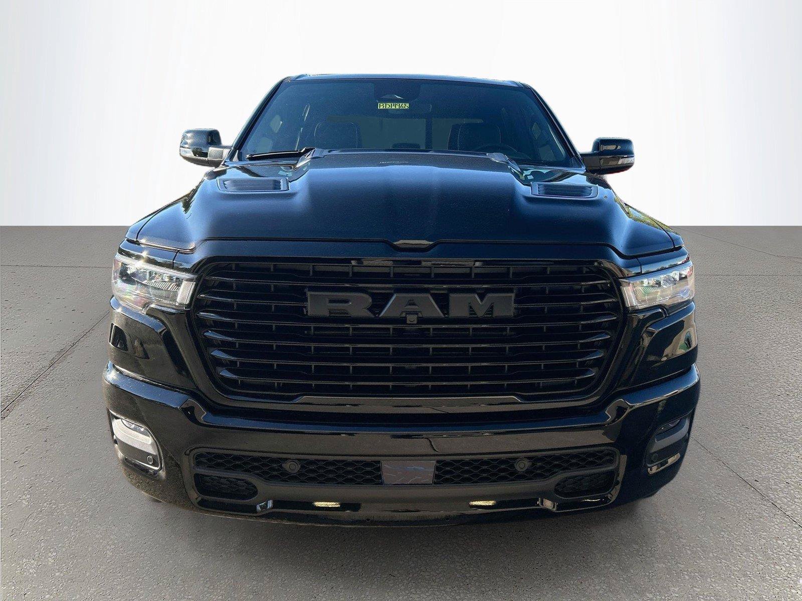 New 2026 RAM 1500 Laramie AWD/4WD image 9