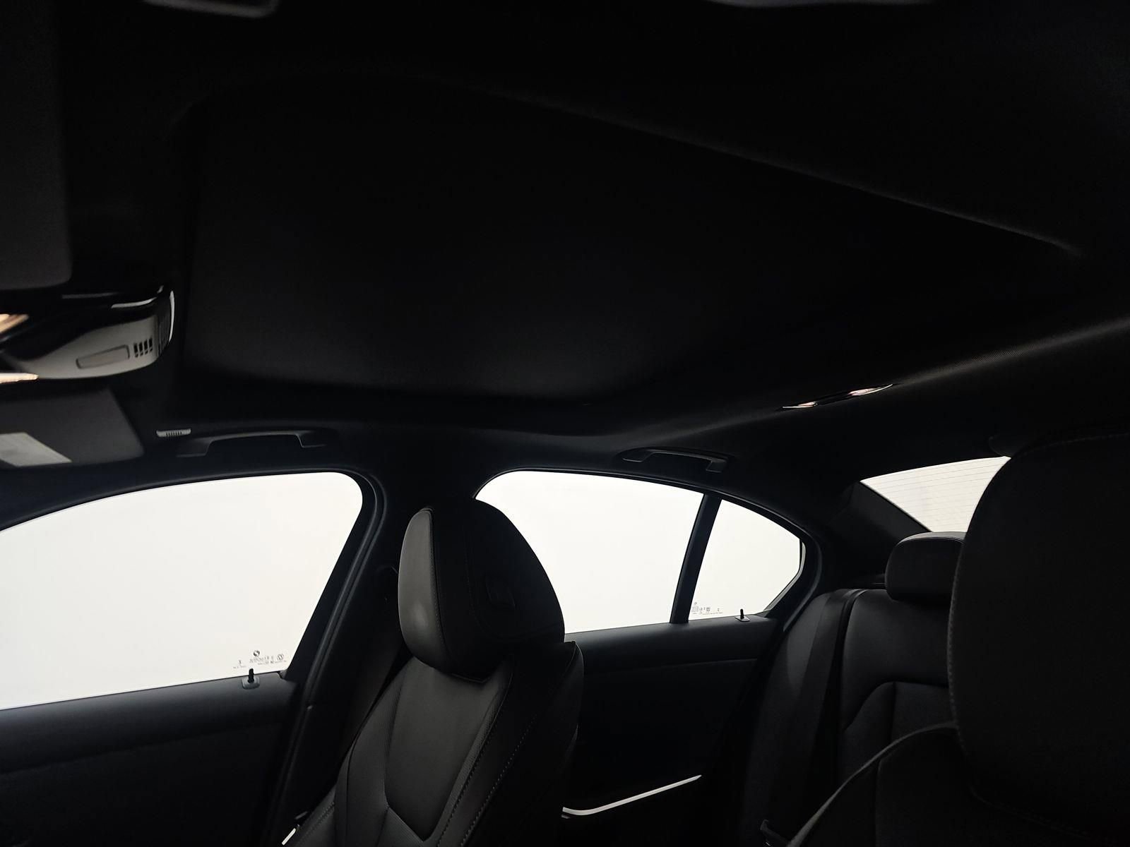 Used 2025 BMW 330i Sedan image 14