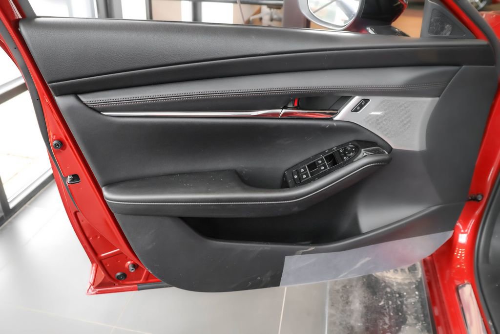 New 2026 MAZDA MAZDA3 2.5 Turbo Sedan w/Premium Plus image 15