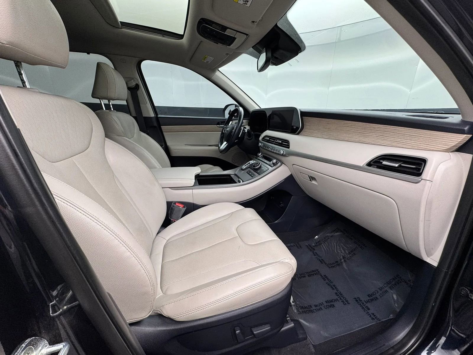 Used 2022 Hyundai Palisade SEL w/ 8P Bench Seat Package AWD/4WD image 32