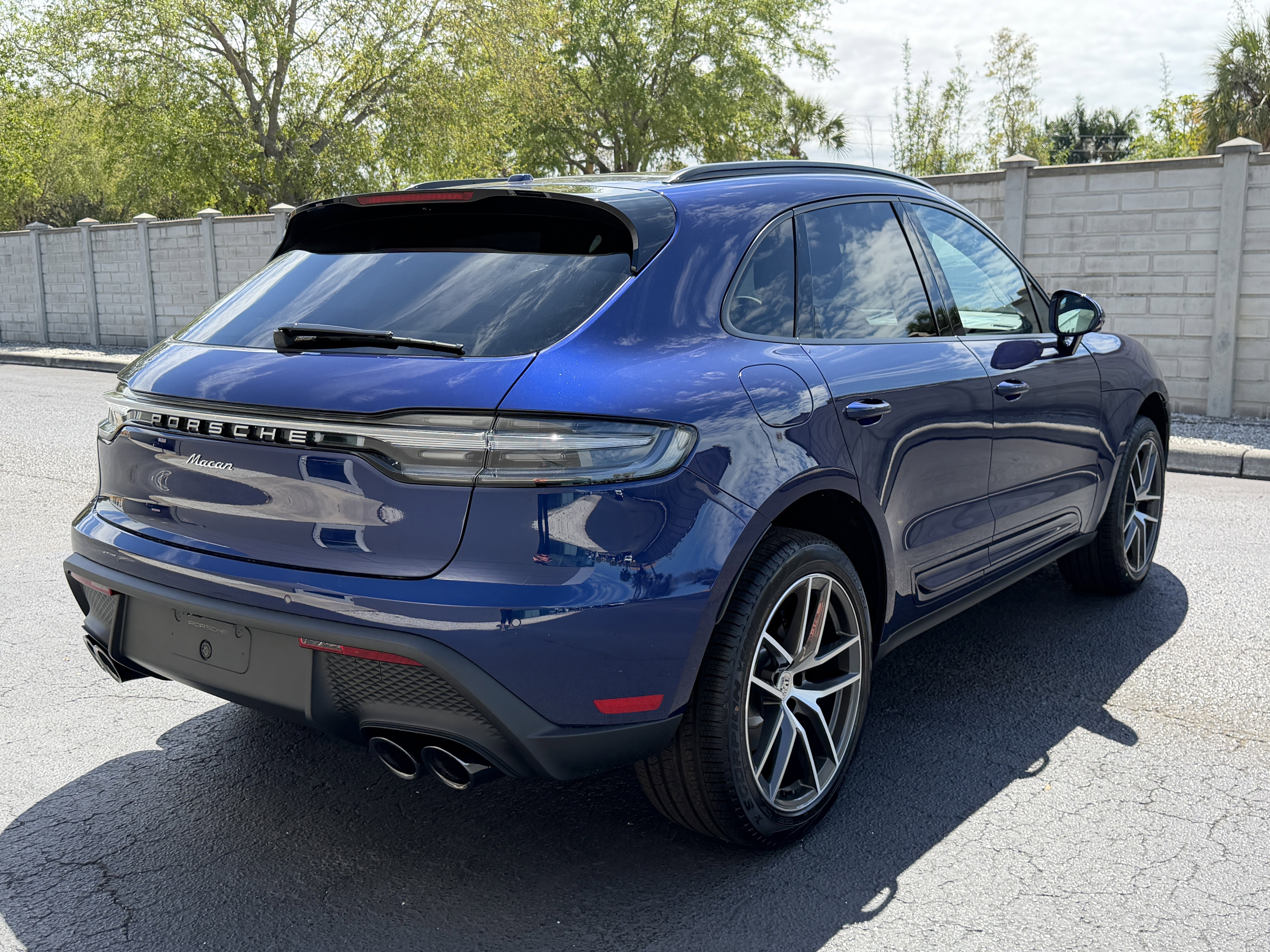 New 2026 Porsche Macan AWD/4WD image 5