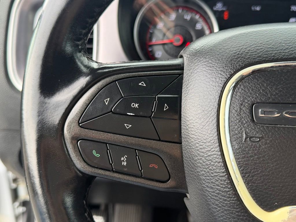 Used 2022 Dodge Charger SXT RWD image 17