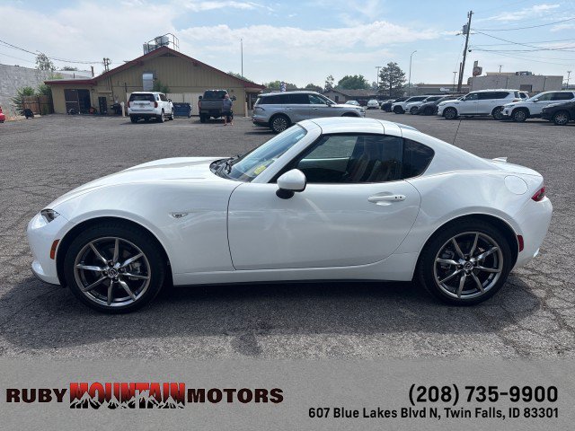 Used 2022 MAZDA MX-5 Miata RF Grand Touring RWD image 4