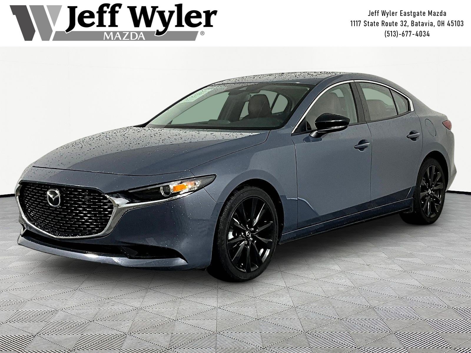 Used 2022 MAZDA MAZDA3 s FWD video 1