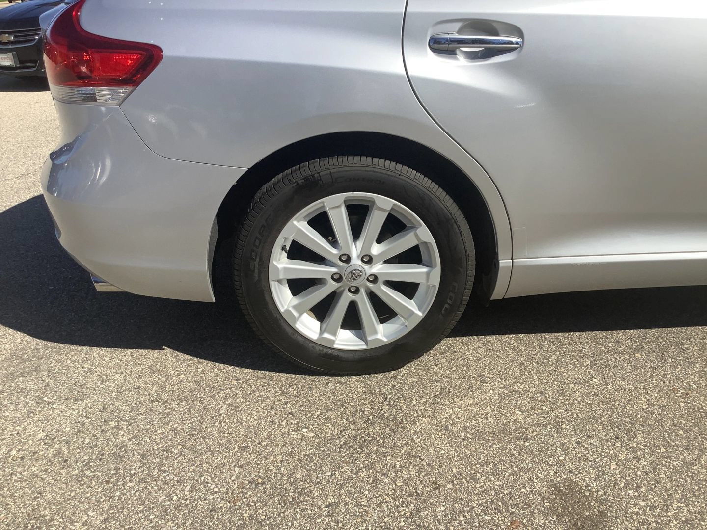 Used 2011 Toyota Venza AWD w/ Convenience Pkg image 26