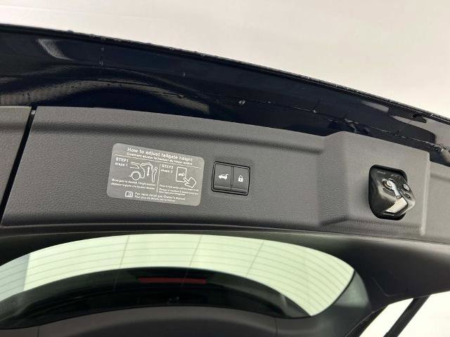 Certified 2024 INFINITI QX50 Autograph w/ Accent Package image 21