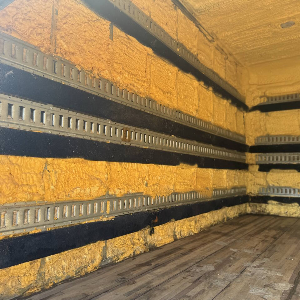 Used 2010 Chevrolet Express 3500 RWD image 25
