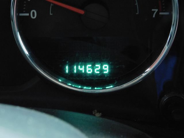 Used 2012 Jeep Wrangler Unlimited Sahara w/ Connectivity Group image 6