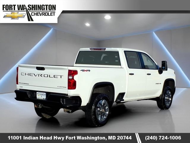 Used 2023 Chevrolet Silverado 2500 Custom w/ Custom Convenience Package image 2