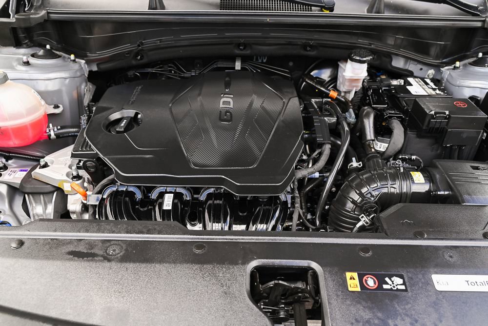 Used 2024 Kia Sportage EX image 8