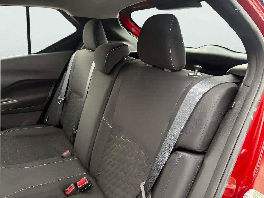 Used 2022 Nissan Kicks SV FWD image 10