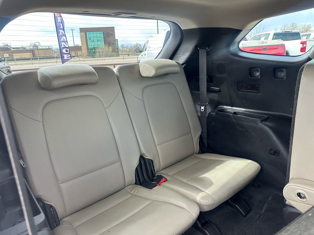 Used 2019 Hyundai Santa Fe XL AWD/4WD image 27