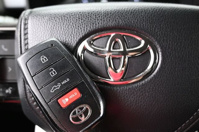 Used 2022 Toyota Tundra SR5 AWD/4WD image 45