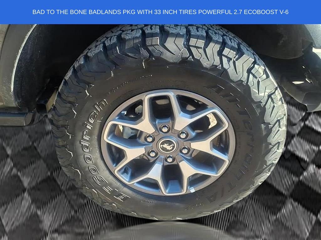Used 2025 Ford Bronco Badlands image 9