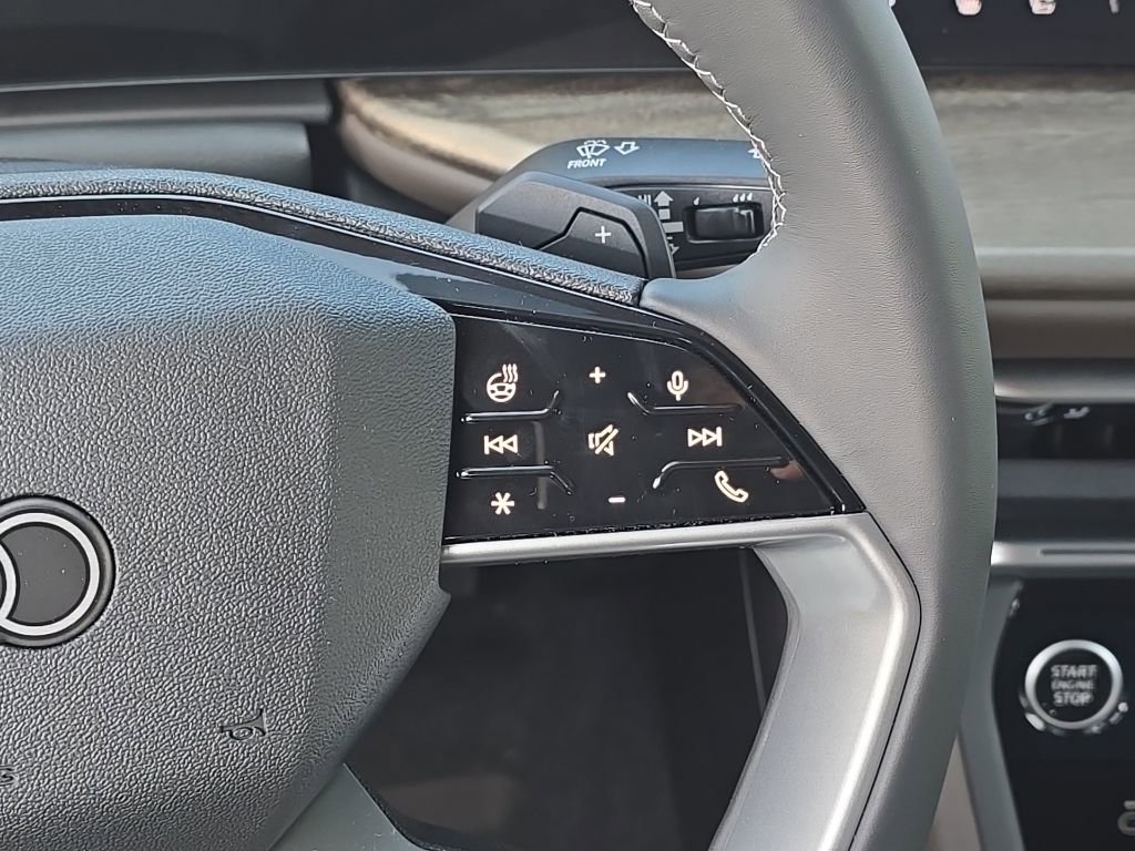 New 2025 Audi Q5 Premium Plus image 18