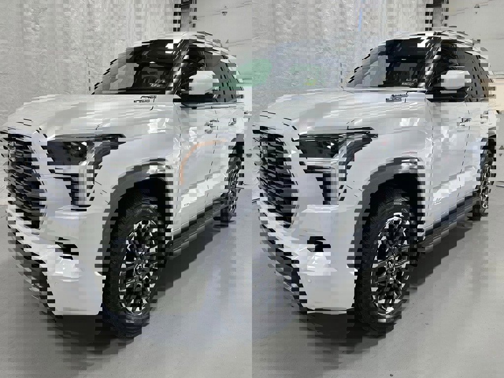 Used 2025 Toyota Sequoia Limited image 3
