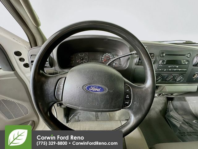 Used 2005 Ford F250 Lariat image 11