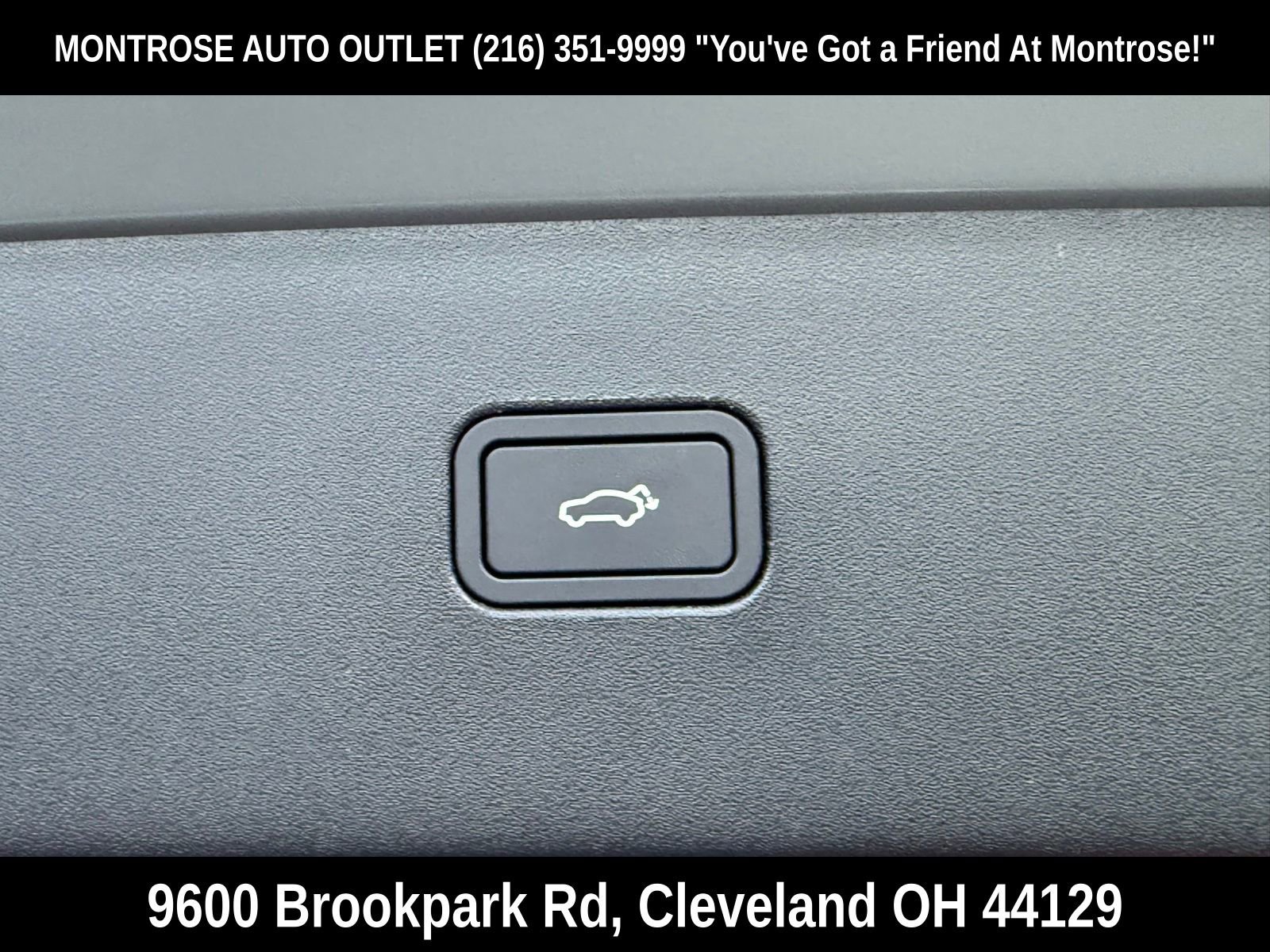 New 2026 Volvo EX30 Cross Country Ultra image 30