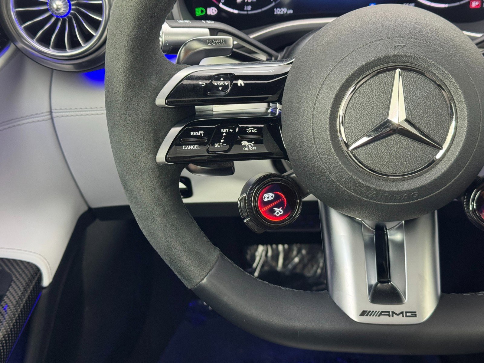 Used 2024 Mercedes-Benz AMG GT 63 image 22