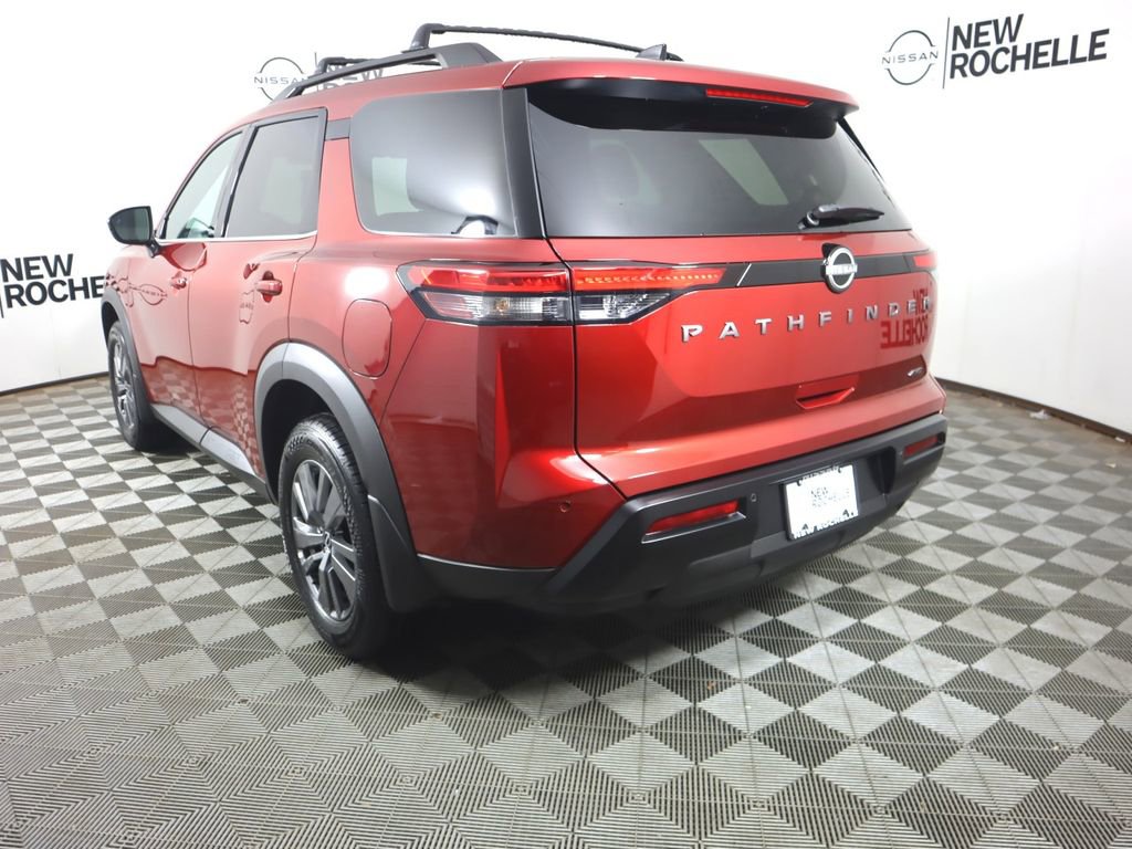 New 2026 Nissan Pathfinder SV image 5