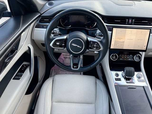Used 2023 Jaguar F-PACE R-Dynamic S AWD/4WD image 17
