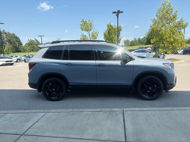 Certified 2025 Honda Passport Black Edition image 5