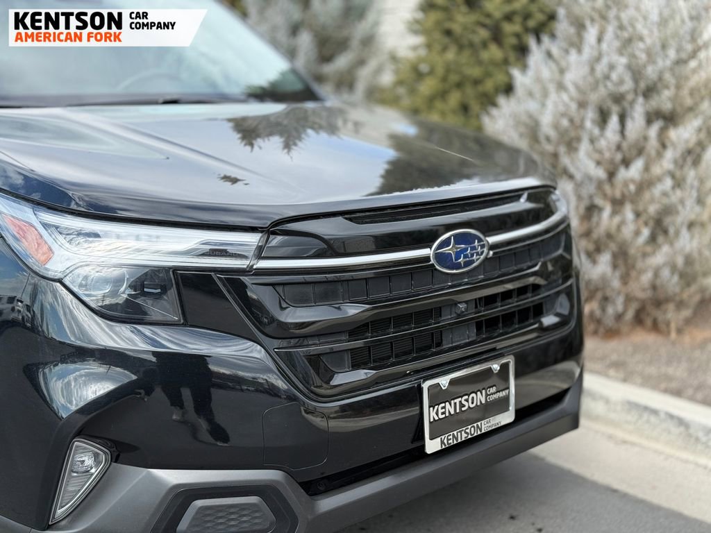 Used 2025 Subaru Forester Touring image 15