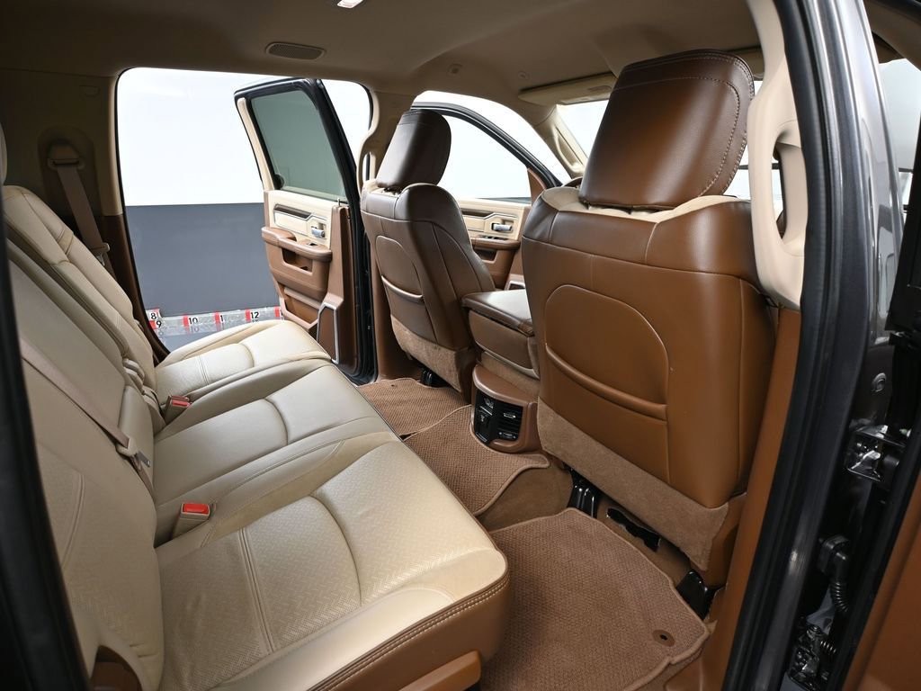 Used 2022 RAM 2500 Laramie w/ Body Color Bumper Group image 42