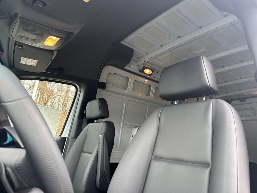 New 2025 Mercedes-Benz Sprinter 2500 image 19