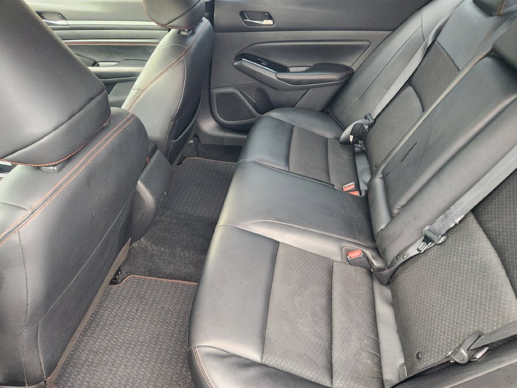 Used 2023 Nissan Altima 2.5 SR FWD image 30