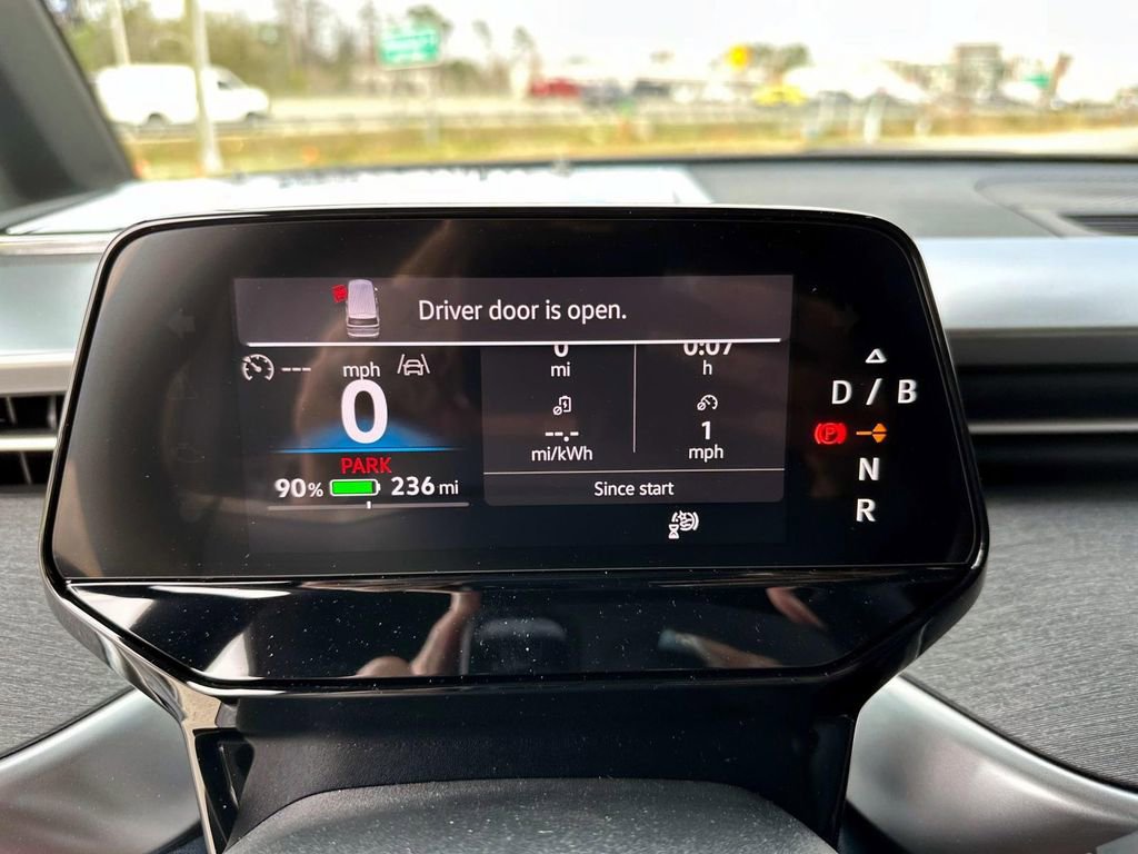 New 2025 Volkswagen ID. Buzz Pro S image 14