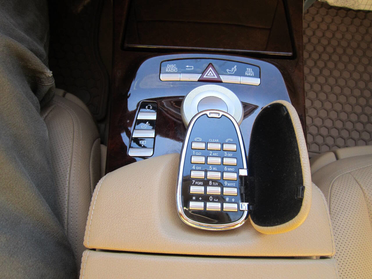 Used 2012 Mercedes-Benz S 550 4MATIC image 20