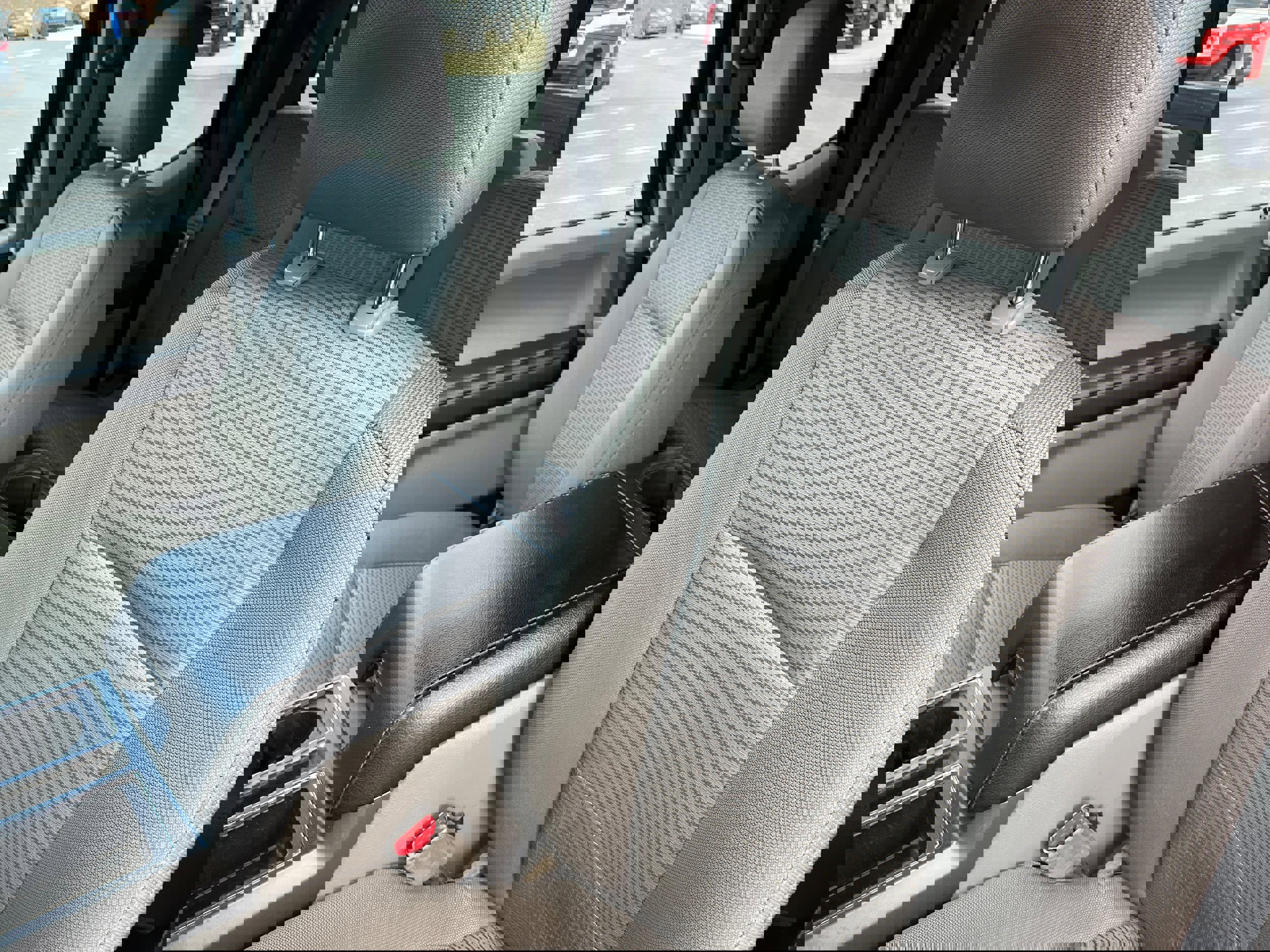 Used 2016 Ford F150 XLT w/ Equipment Group 302A Luxury image 9