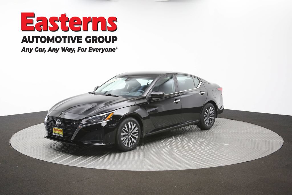 Used 2023 Nissan Altima 2.5 SV FWD image 55