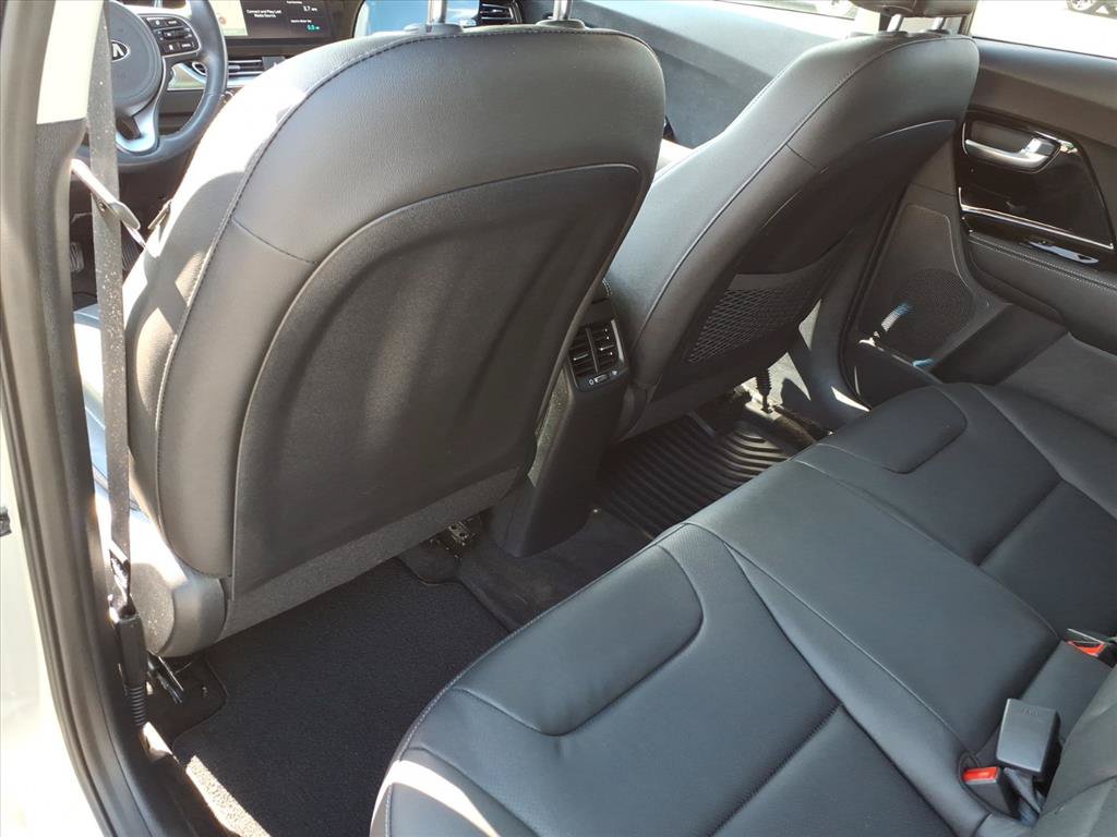 Used 2020 Kia Niro EX Premium FWD image 15