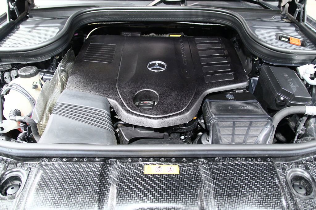 Certified 2024 Mercedes-Benz GLS 450 4MATIC image 31