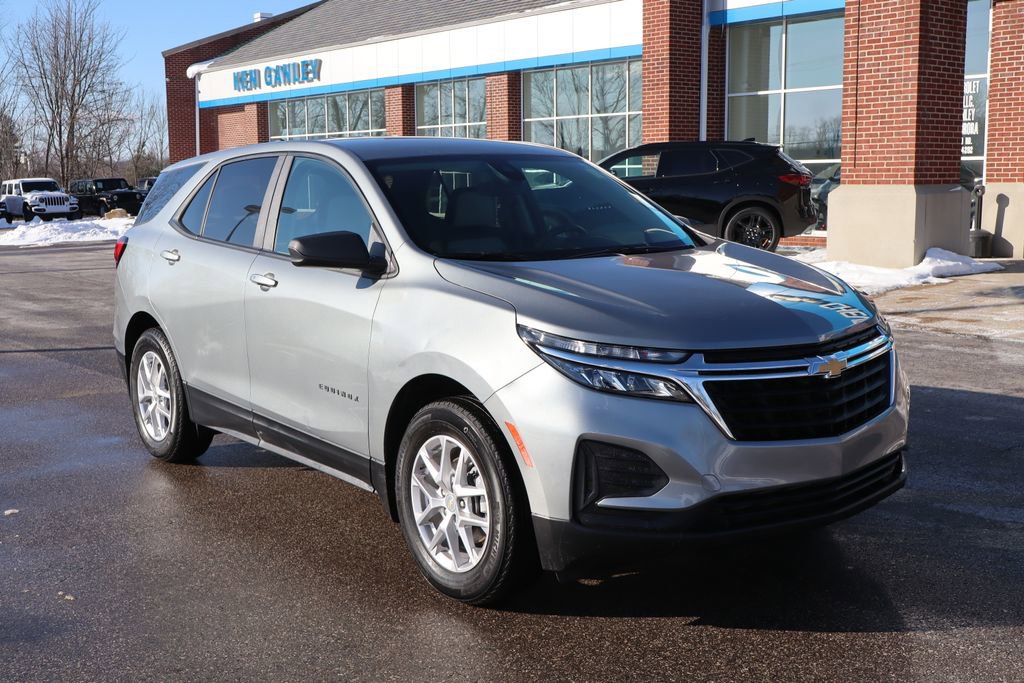 Used 2023 Chevrolet Equinox LS w/ LS Convenience Package video 2