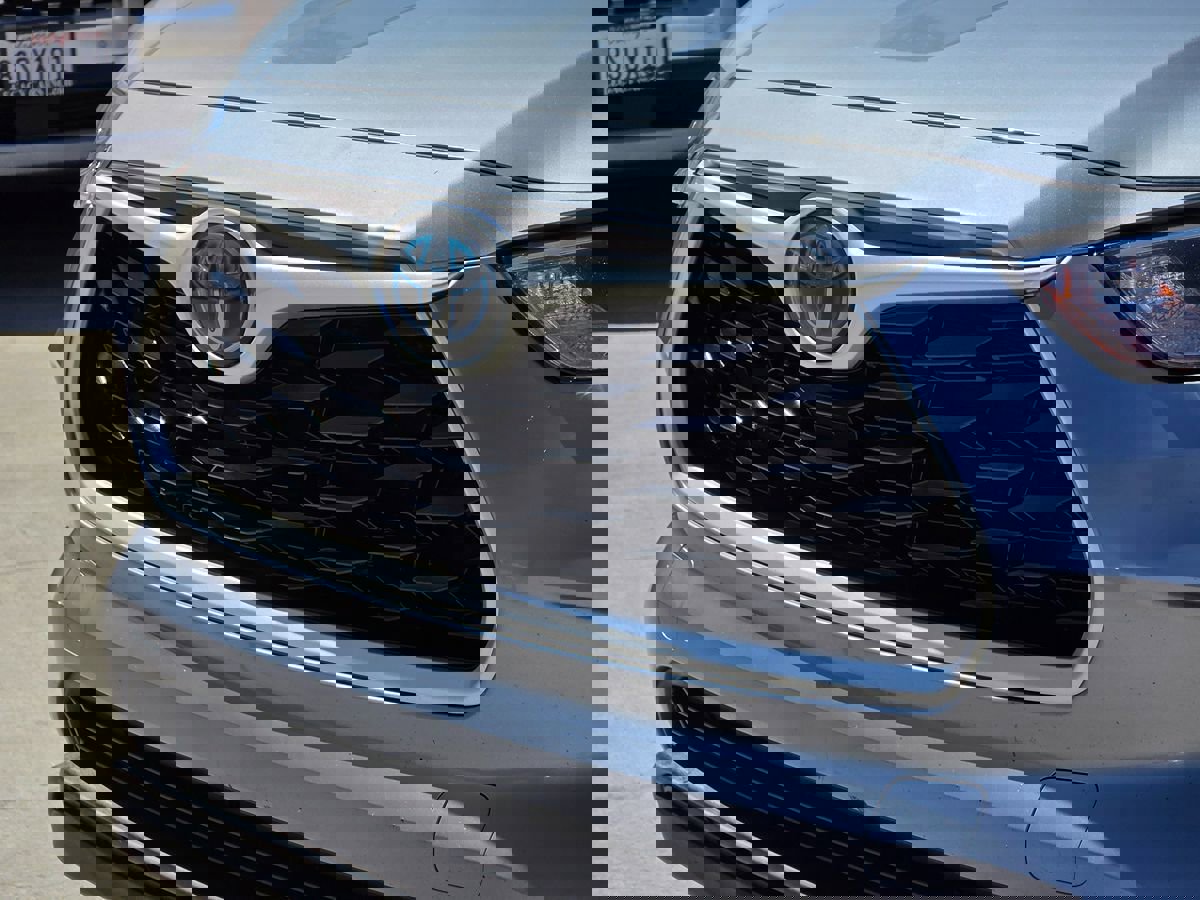 Used 2020 Toyota Highlander XLE image 8