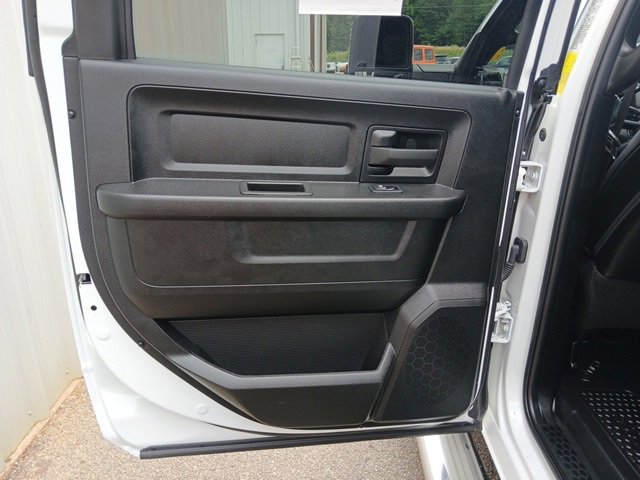 Used 2024 RAM 3500 Tradesman w/ Safety Group image 23