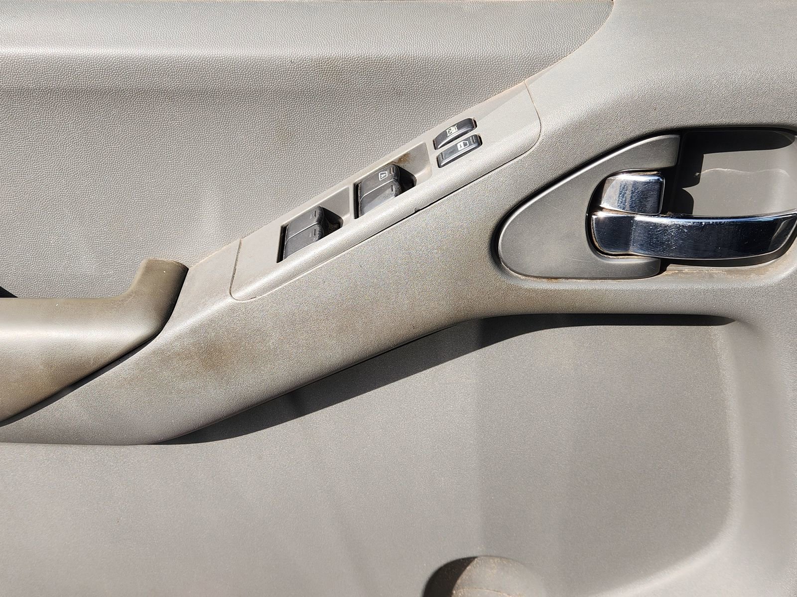 Used 2006 Nissan Frontier SE w/ (P01) Power Pkg image 26