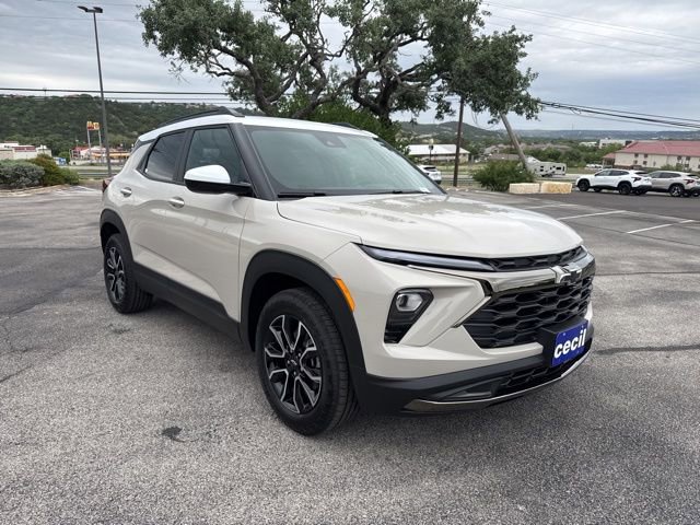 New 2026 Chevrolet TrailBlazer ACTIV FWD image 3