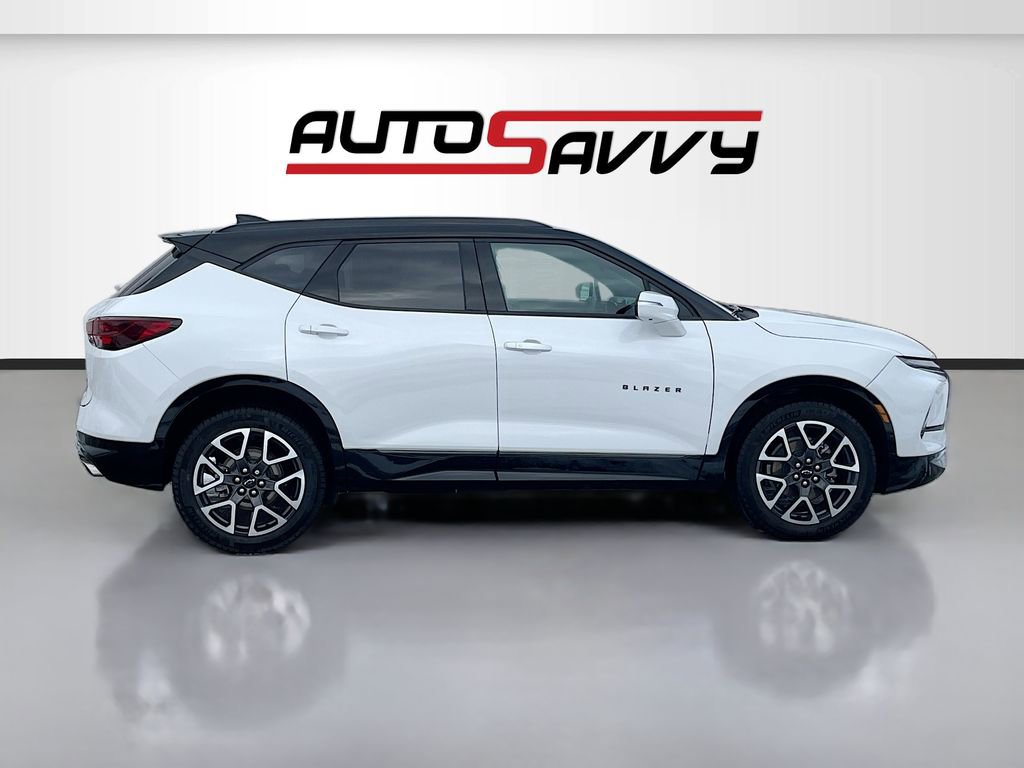 Used 2024 Chevrolet Blazer RS w/ Driver Confidence II Package image 8