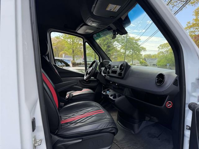 Used 2020 Mercedes-Benz Sprinter 2500 image 20