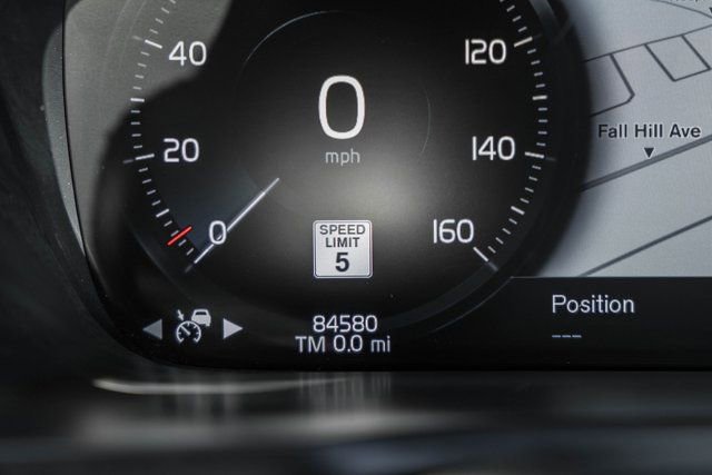 Used 2022 Volvo XC90 T5 Momentum w/ Advanced Package image 41