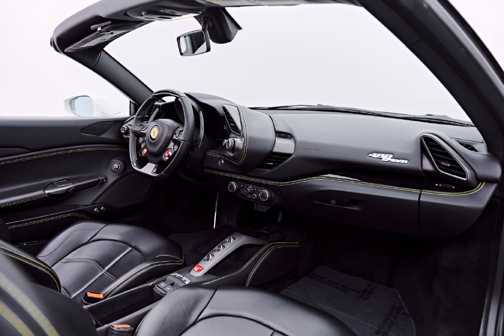 Used 2019 Ferrari 488 Spider RWD image 55