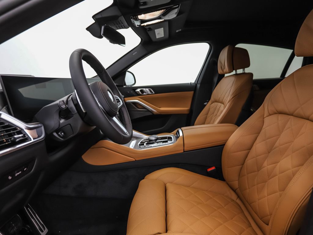 New 2026 BMW X6 xDrive40i w/ Climate Comfort Package image 11