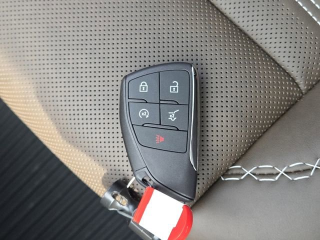 New 2026 GMC Acadia Denali Ultimate w/ LPO, Floor Liner Package image 40