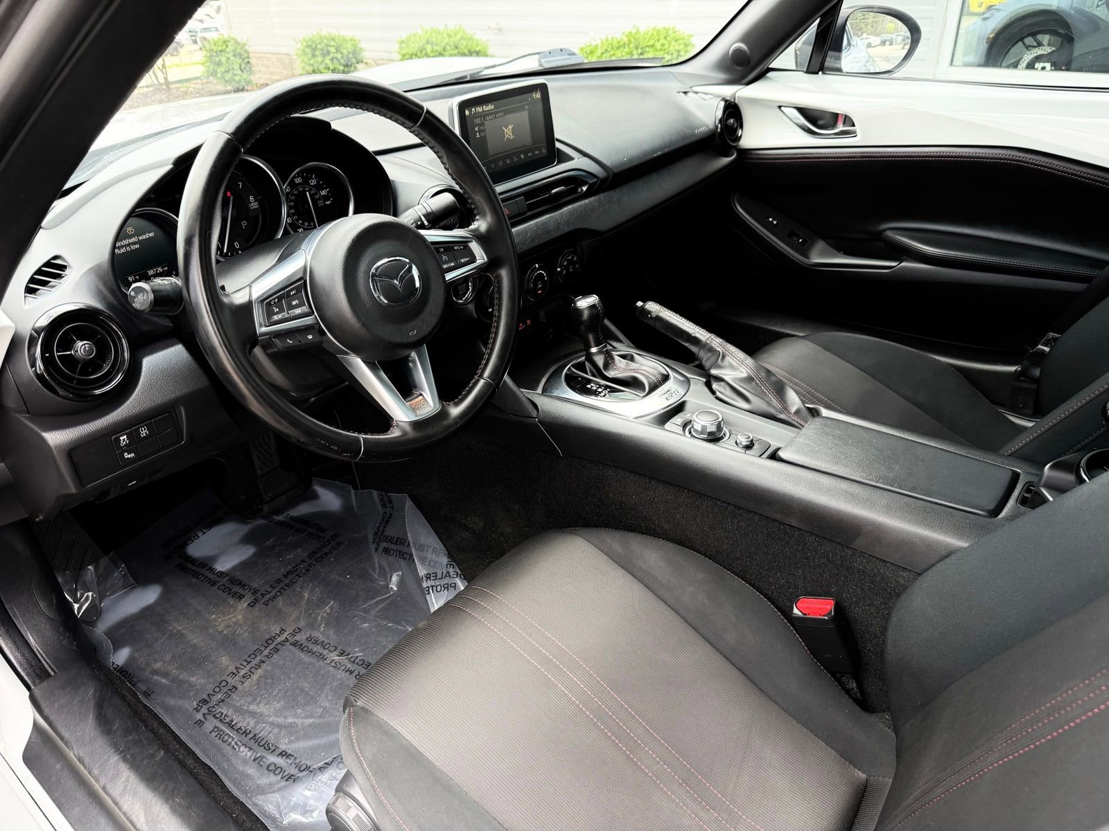Used 2017 MAZDA MX-5 Miata RF Club image 30